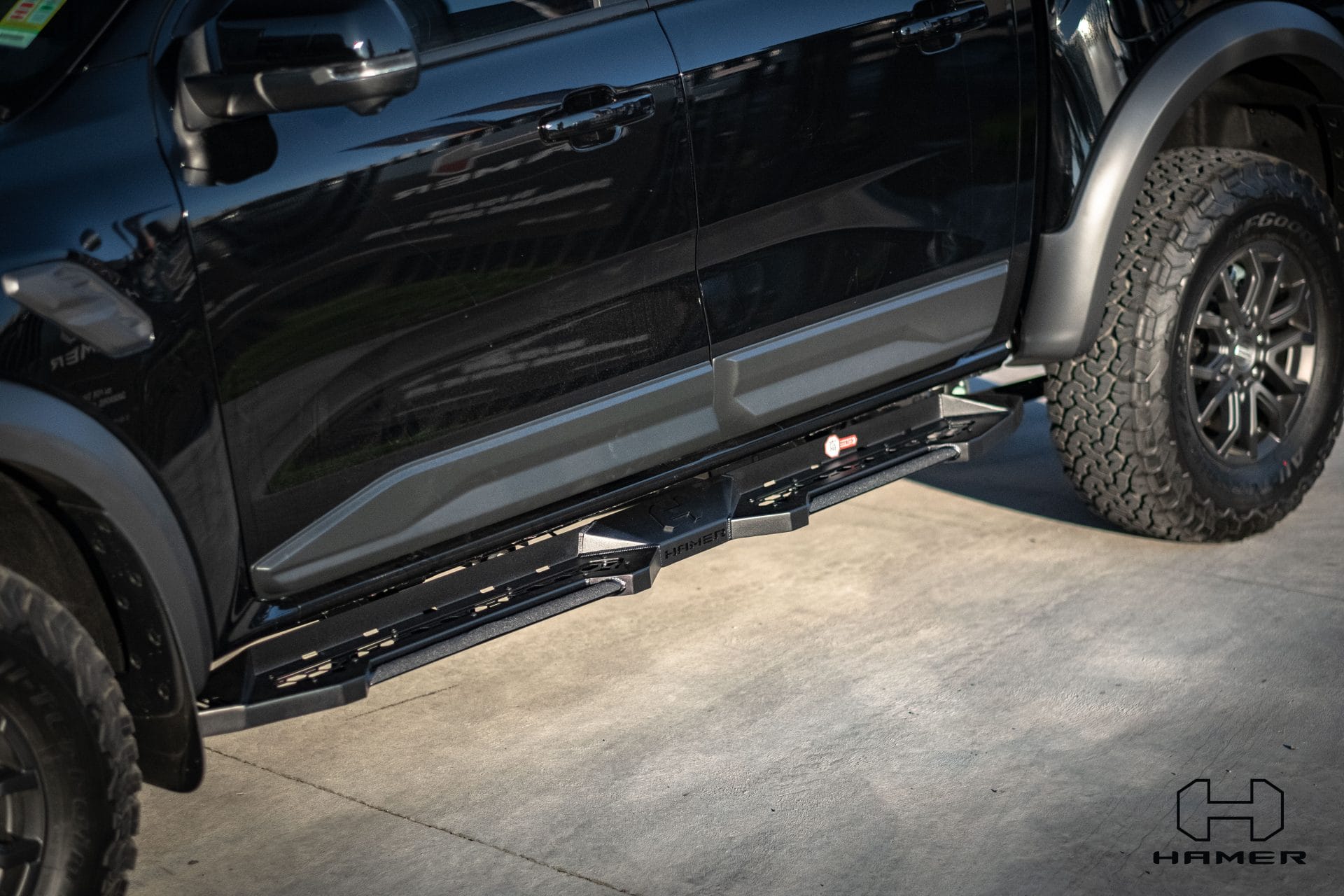 Hamer Shadow side steps
